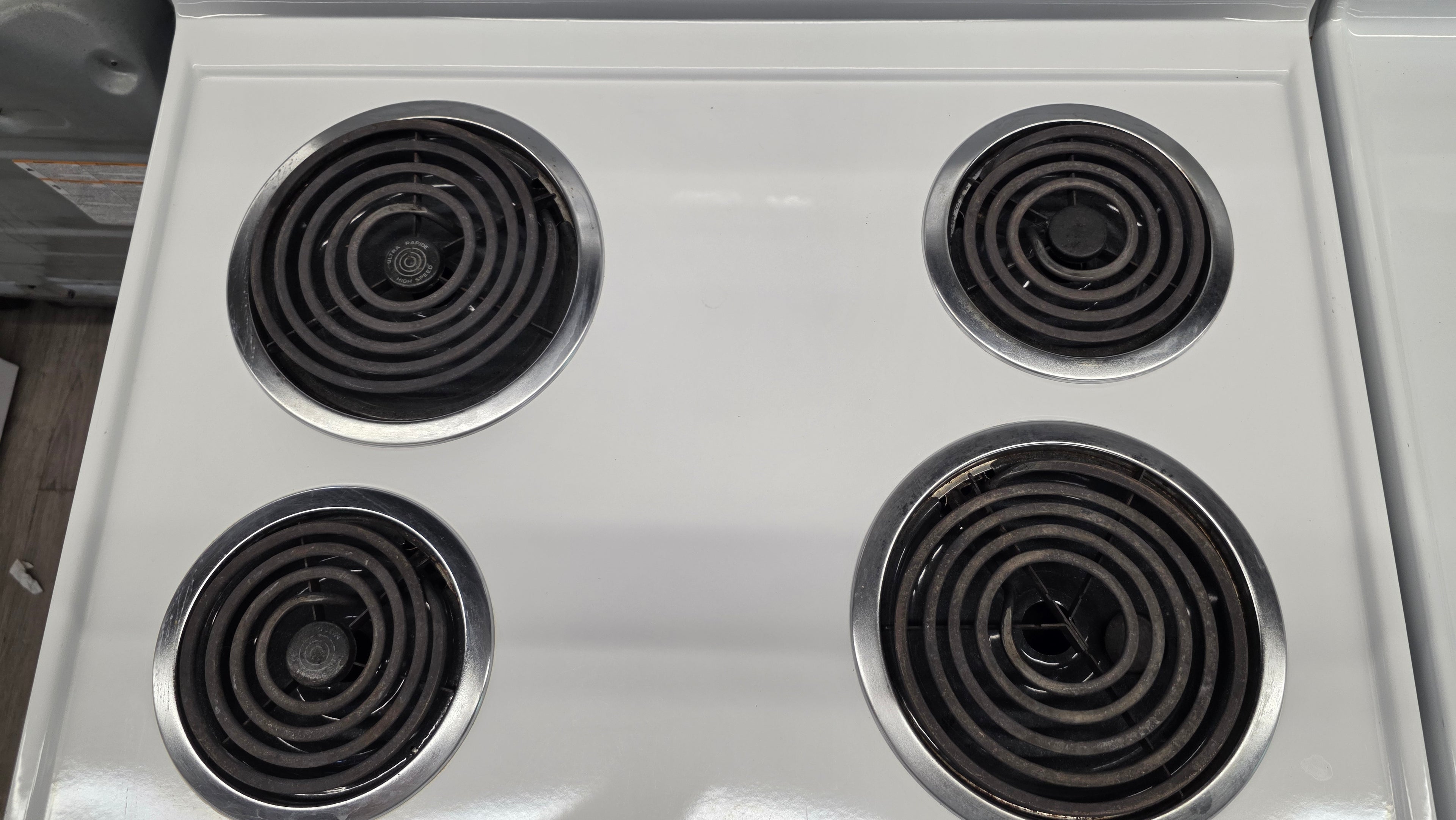 Frigidaire 30" White Coil Top Range-PFEF357CES 1