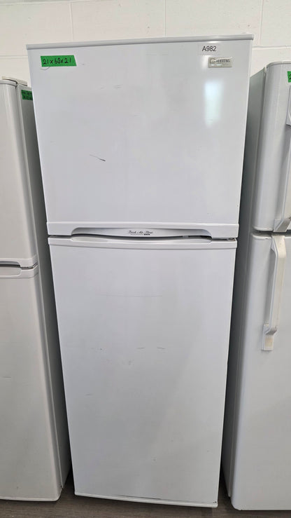 Maytag 24" Top Freezer Fridge etiket yok