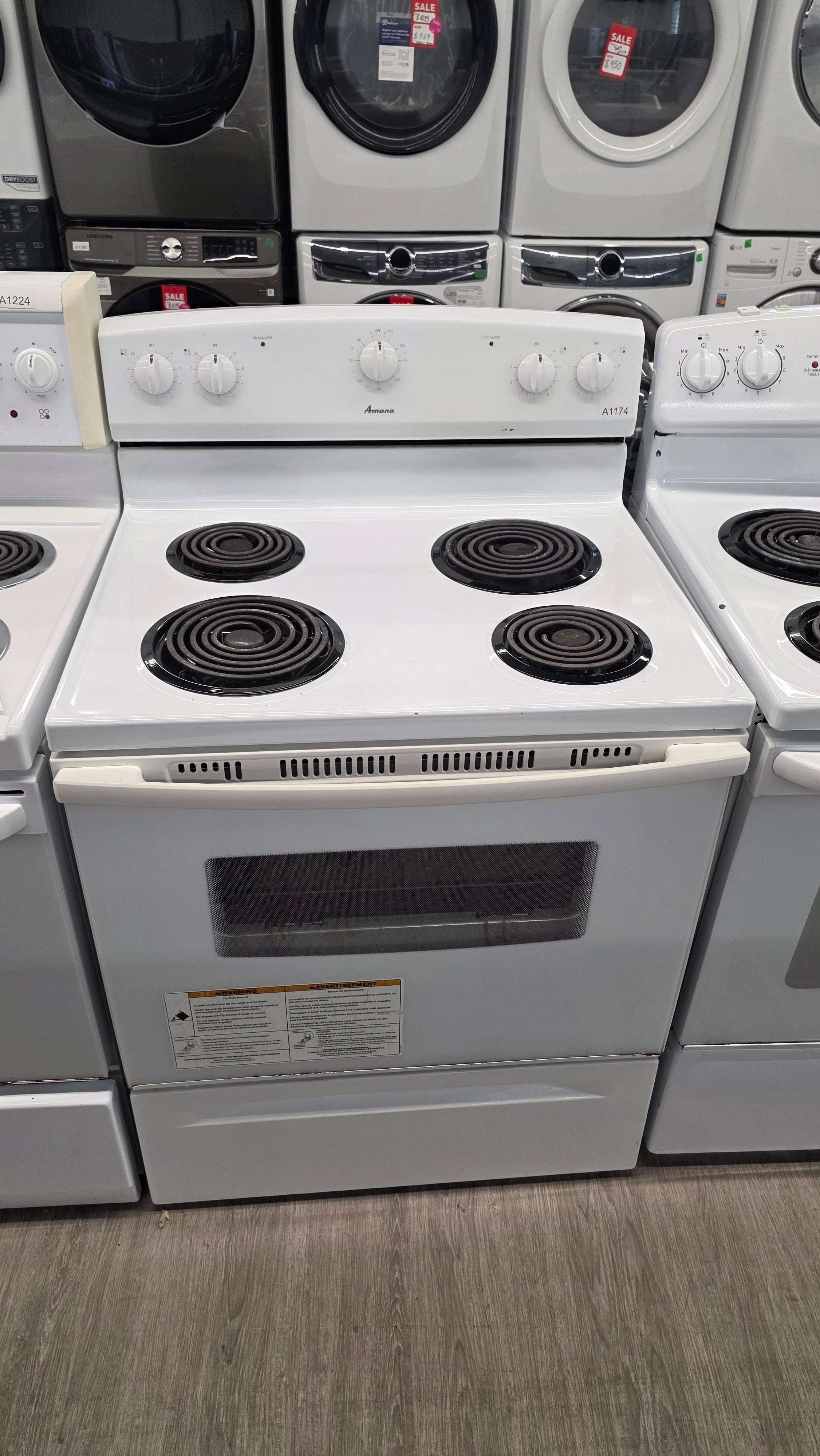 Amana - 30" Freestanding Coil Top Range - YACR3230BC0