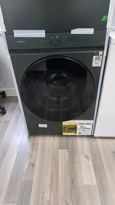 Open Box Samsung 27" Front Load Washer and Dryer Combo - washer WH46DBH550E dryer WH46DBH55OEF