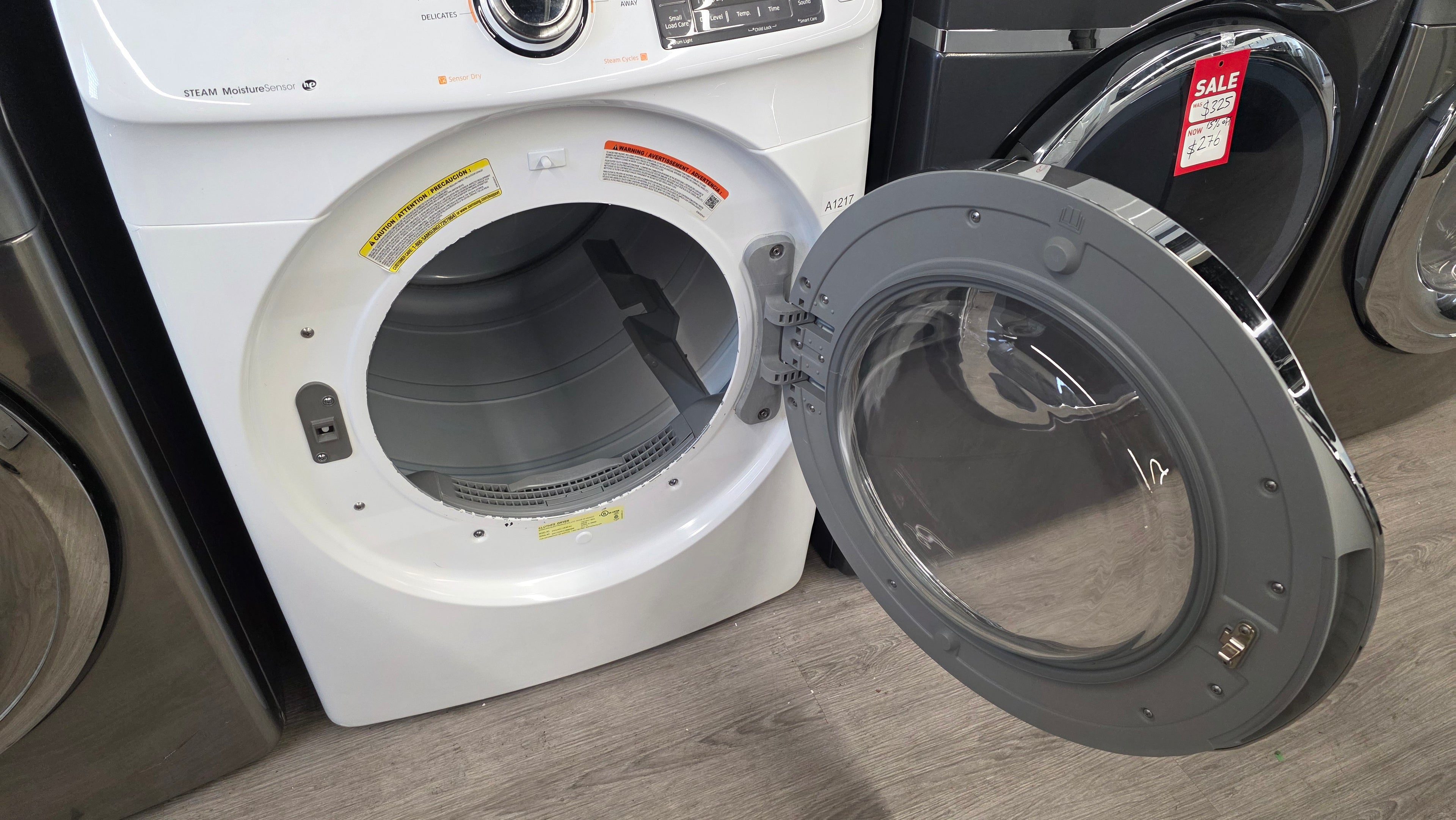 Samsung 27" Front Load Dryer DV42H5200EW/AC