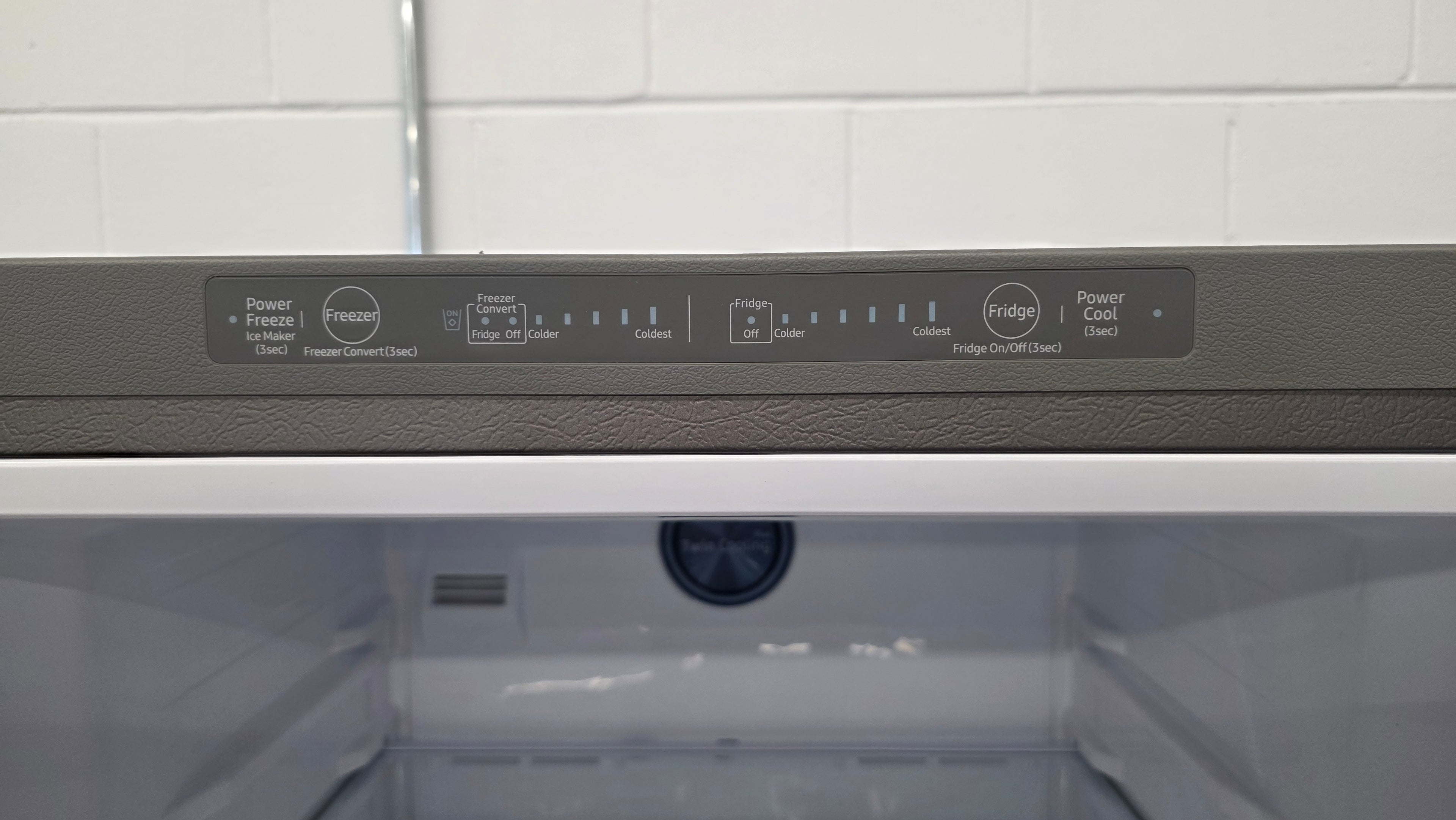 Samsung 28.5" Top Freezer Fridge RT18M6213SR