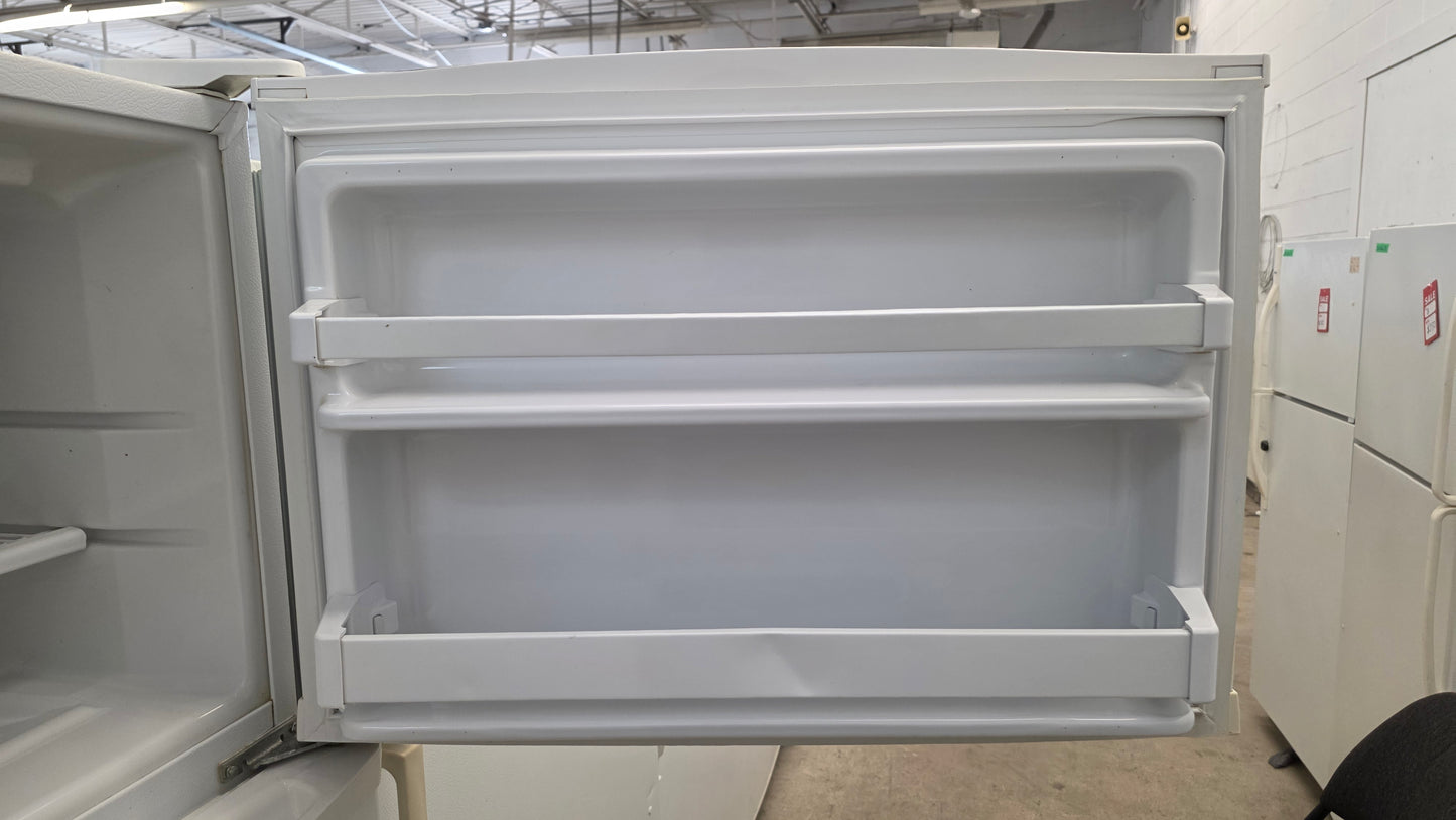 Kenmore 28" Top Freezer Fridge 106.6281250