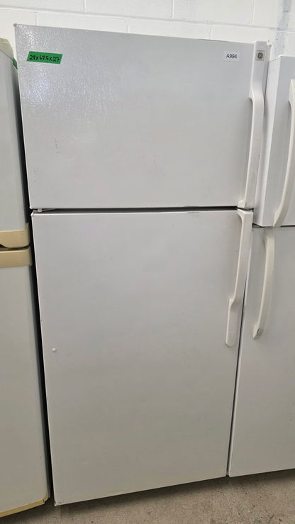 GE 28" Top Freezer Fridge- GTS18GBSFRWW