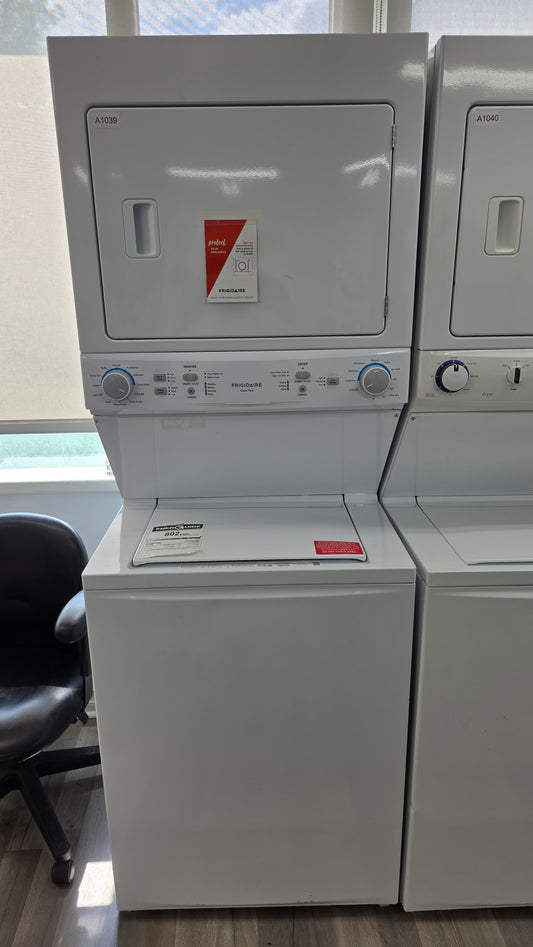 Open Box Frigidaire 27" Laundry Unit- FLCE752CAW4