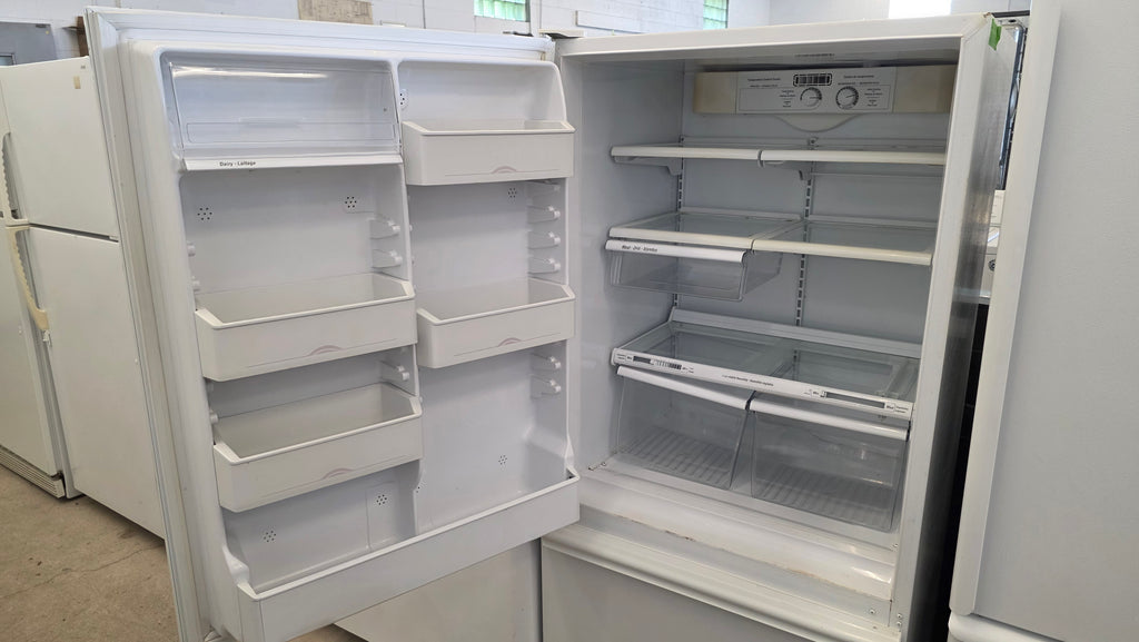 GE Profile 30" Bottom Freezer Fridge -TDC18PAAWW