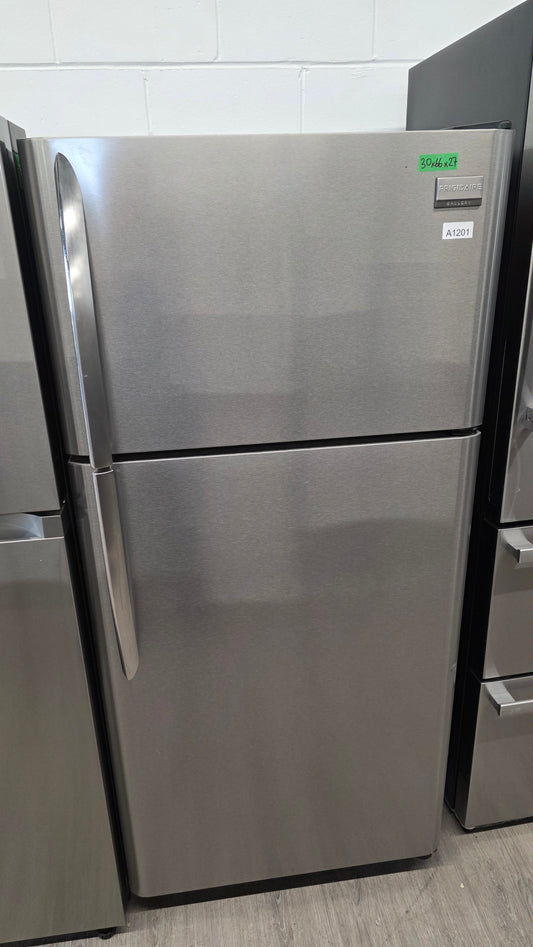 Frigidaire Gallery 30" Top Freezer Fridge FGHT1844KF4