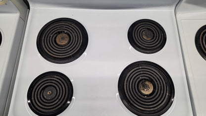 GE 30" White Coil Top Range- JCBP24ODM2WW