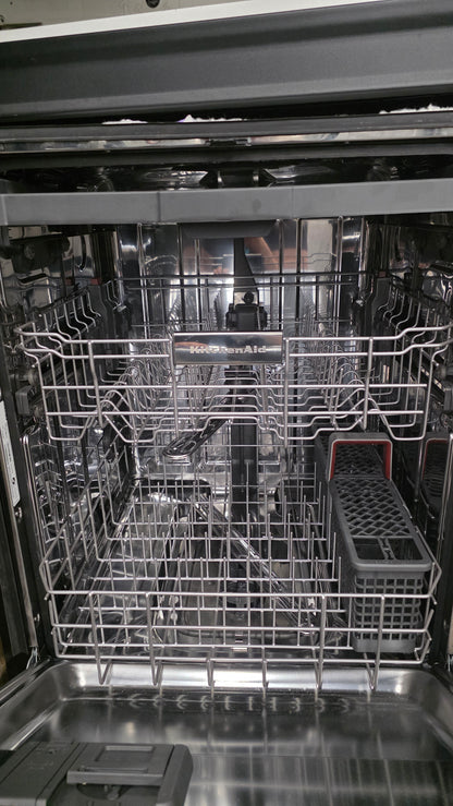 Open Box Kitchenaid 24" Dishwasher DTE3OALPA1
