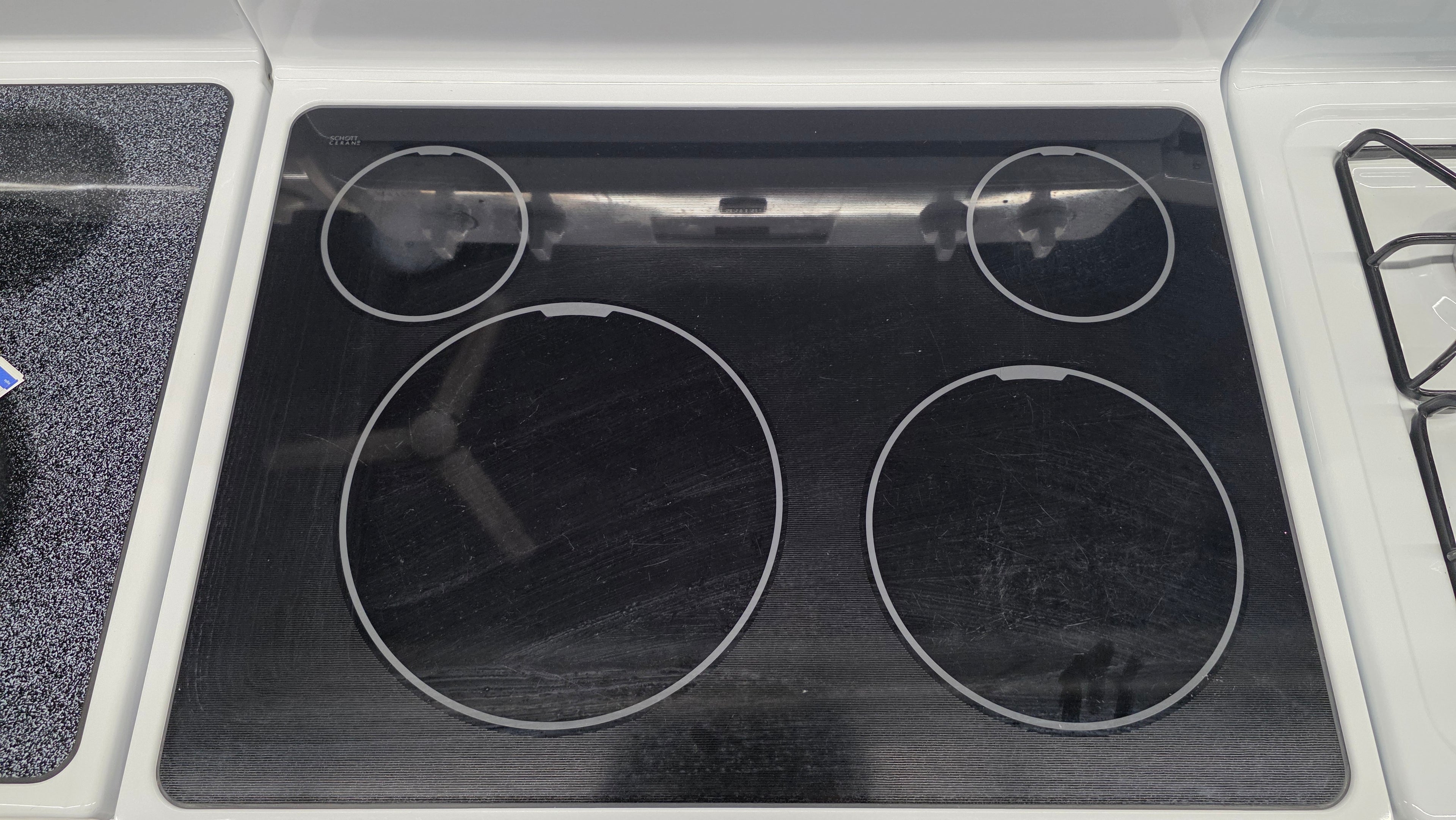 Maytag 30" Glass Top Range YMER7651WW 1