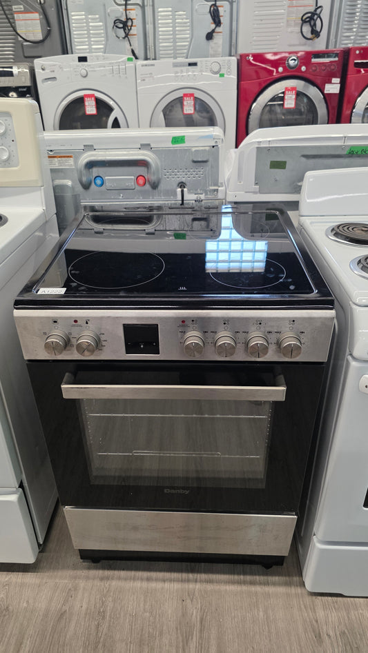 Danby 24" Glass Top Range DRCA240BSS2