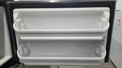 Frigidaire 30" Top Freezer Refrigerator- FFHT1821TS1