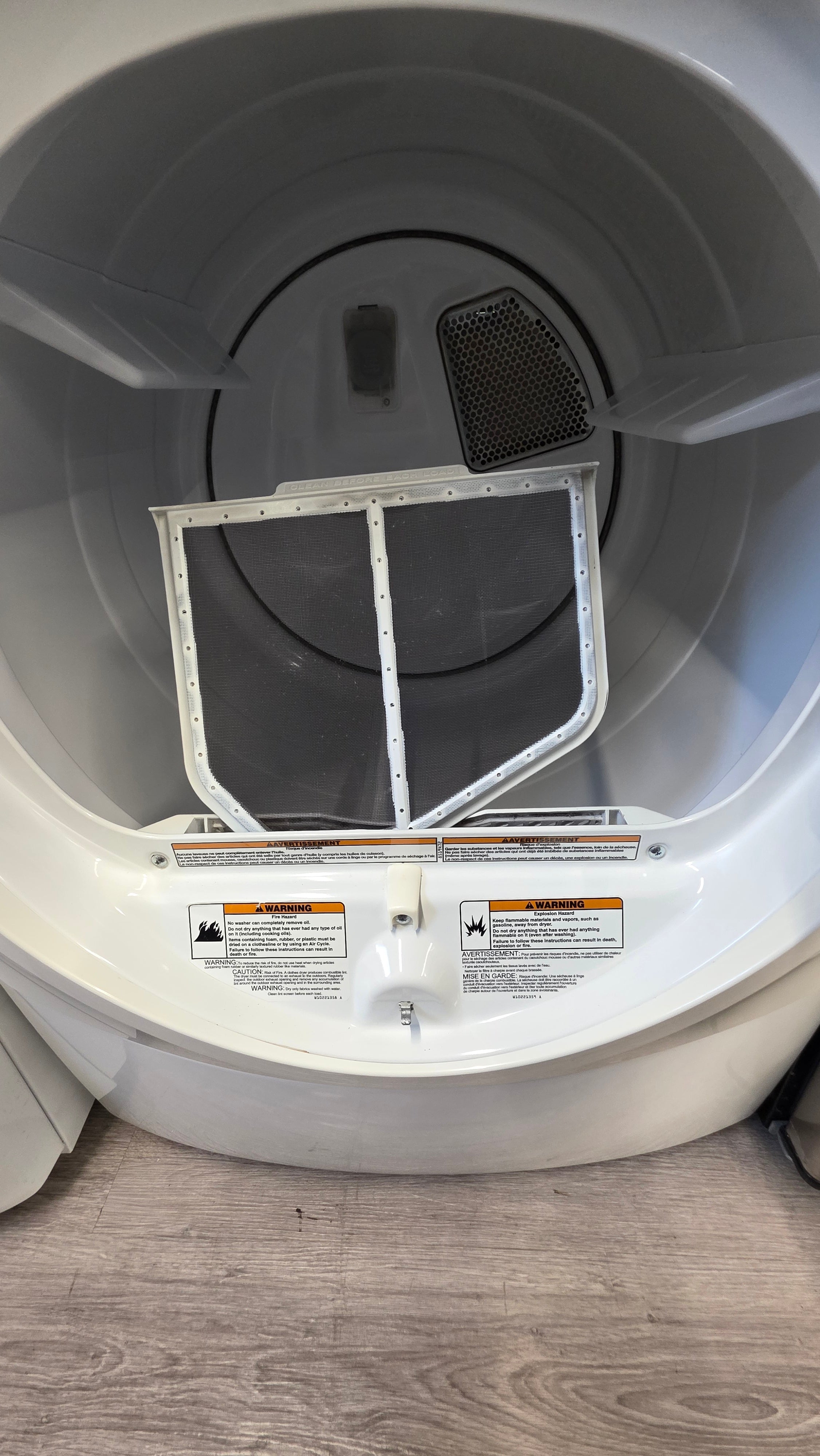 Maytag 27" Front Load Dryer -YMEDE3OOVW1