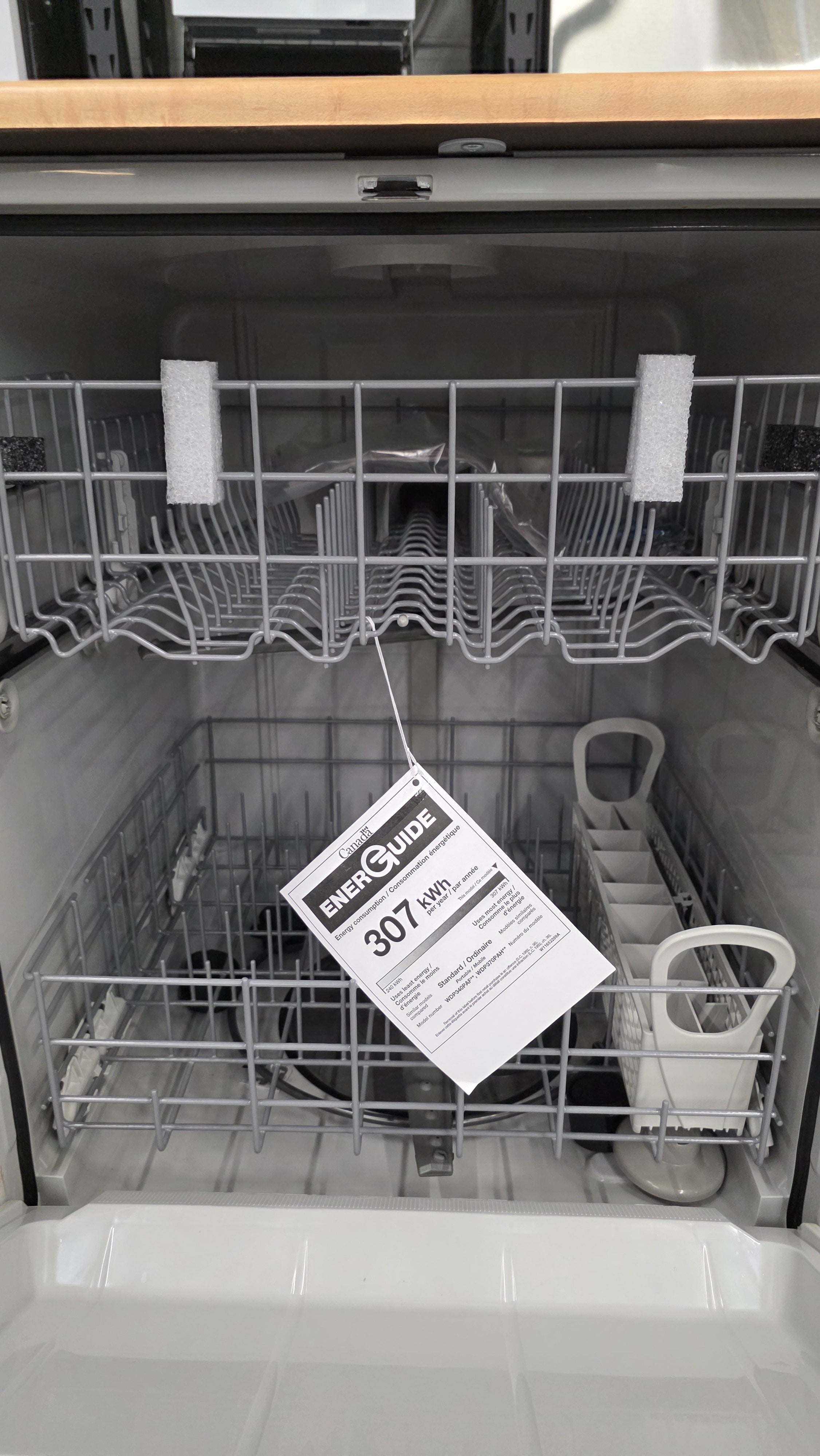 Open Box Whirlpool 24" White Dishwasher-WDP370PAHW