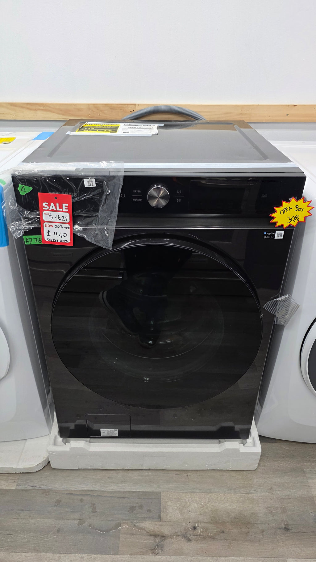 OPEN BOX- Samsung 27" Washer - WF46BB6700AV