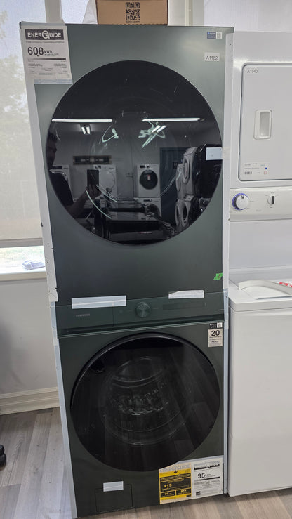 Open Box Samsung 27" Front Load Washer and Dryer Combo - washer WH46DBH550E dryer WH46DBH55OEF