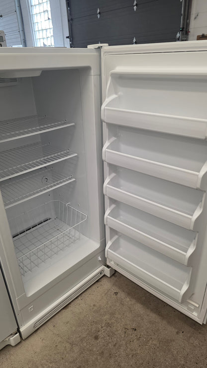 Kenmore 30" Upright Freezer 253.2242410