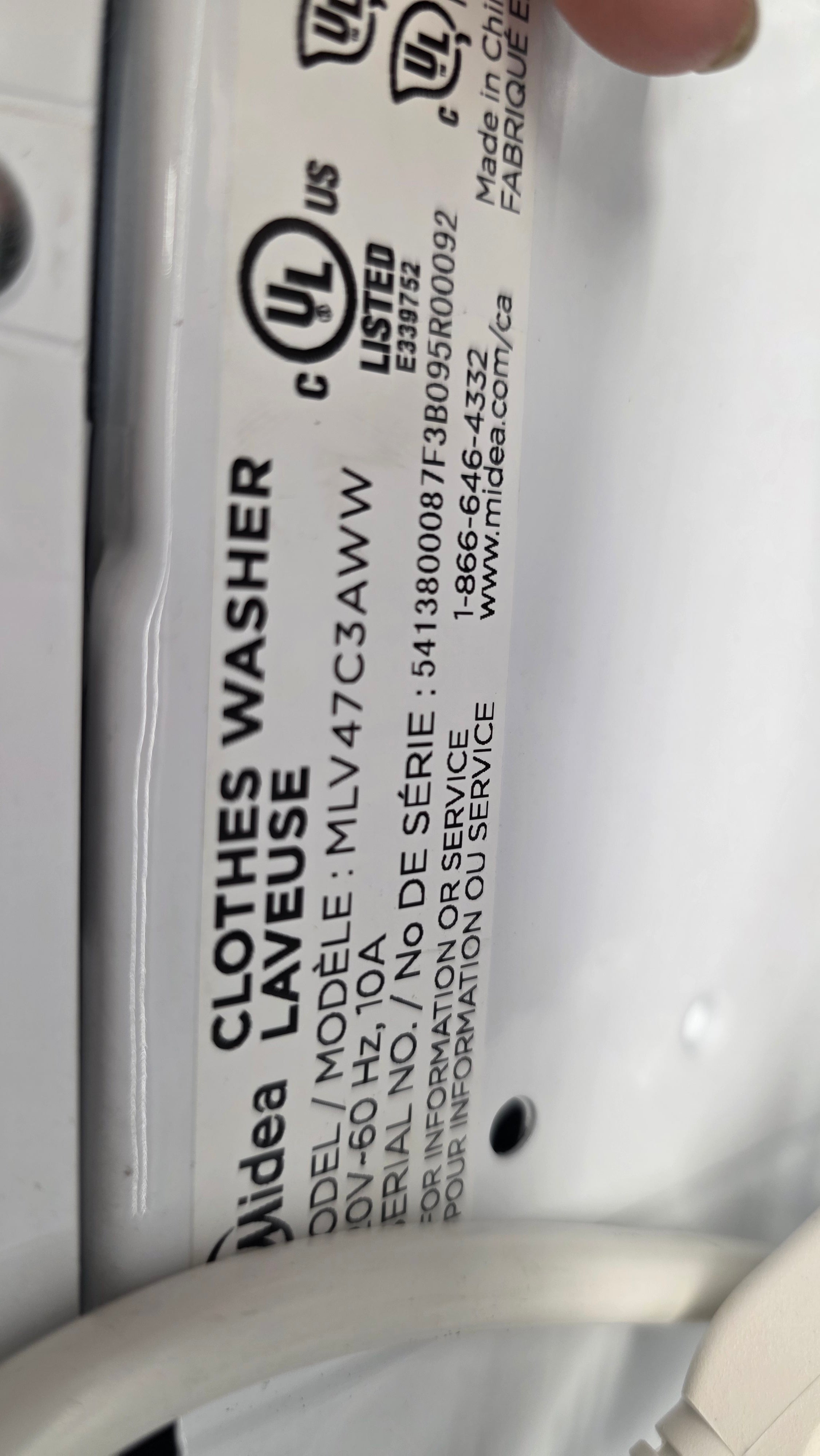 Open Box Midea 27" Top Load Washer MLV47C3AWW