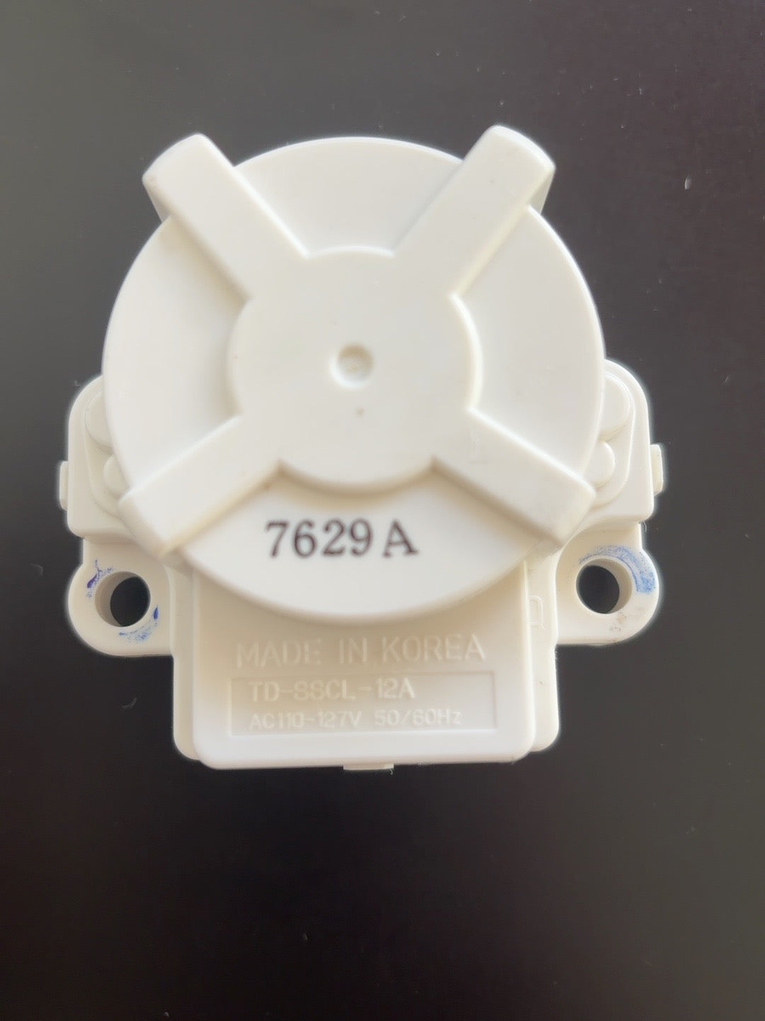 Samsung DC31-00090B drain clutch motor rear view