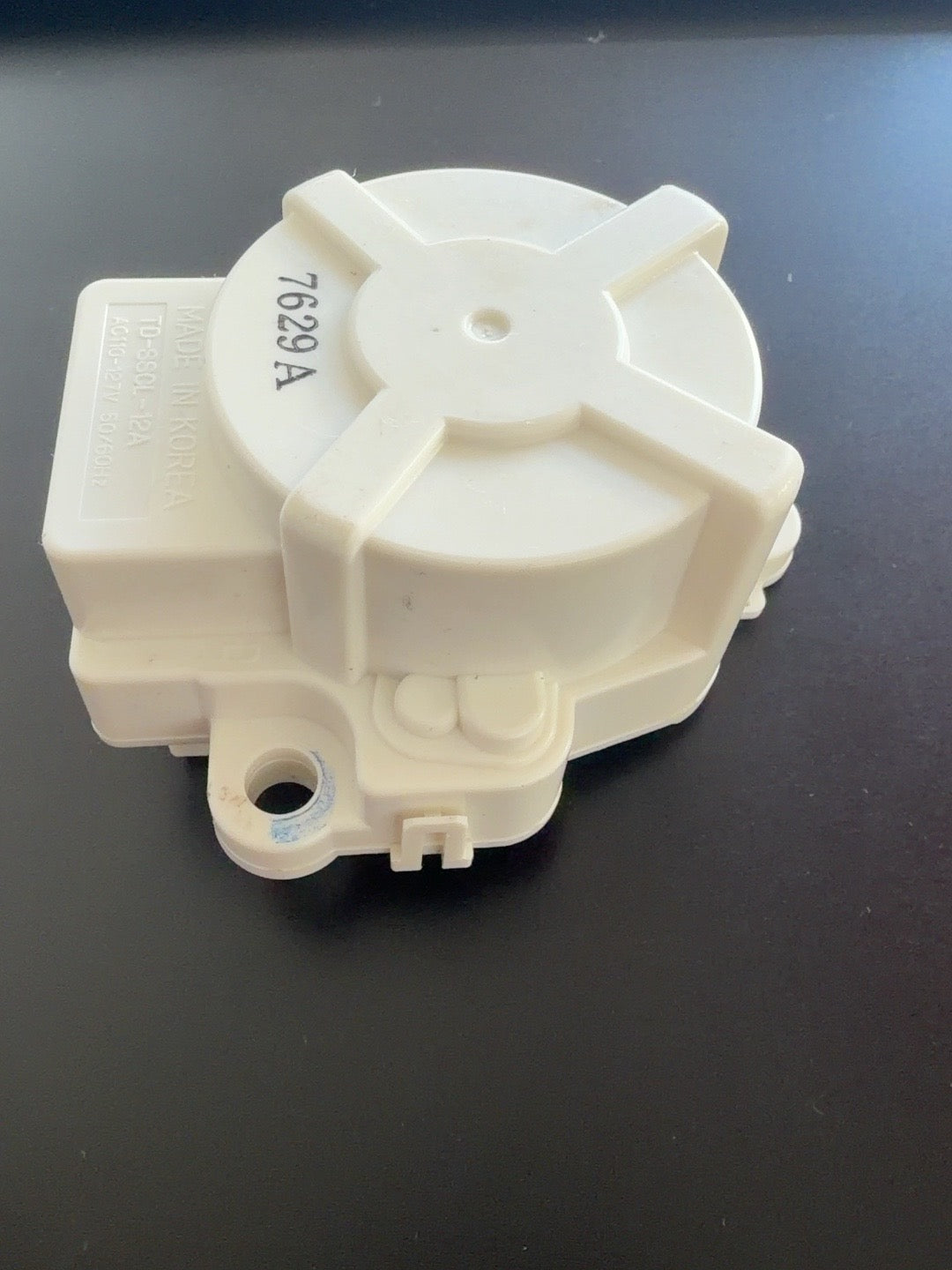 Samsung DC31-00090B drain clutch motor angle view