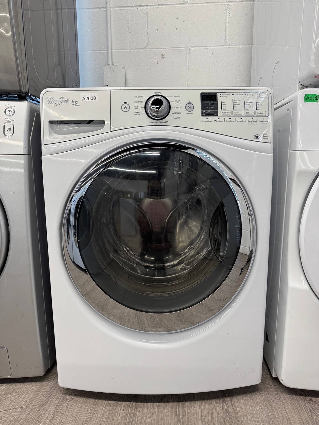 Whirlpool Duet Steam WFW88HEAW0 washer view 1
