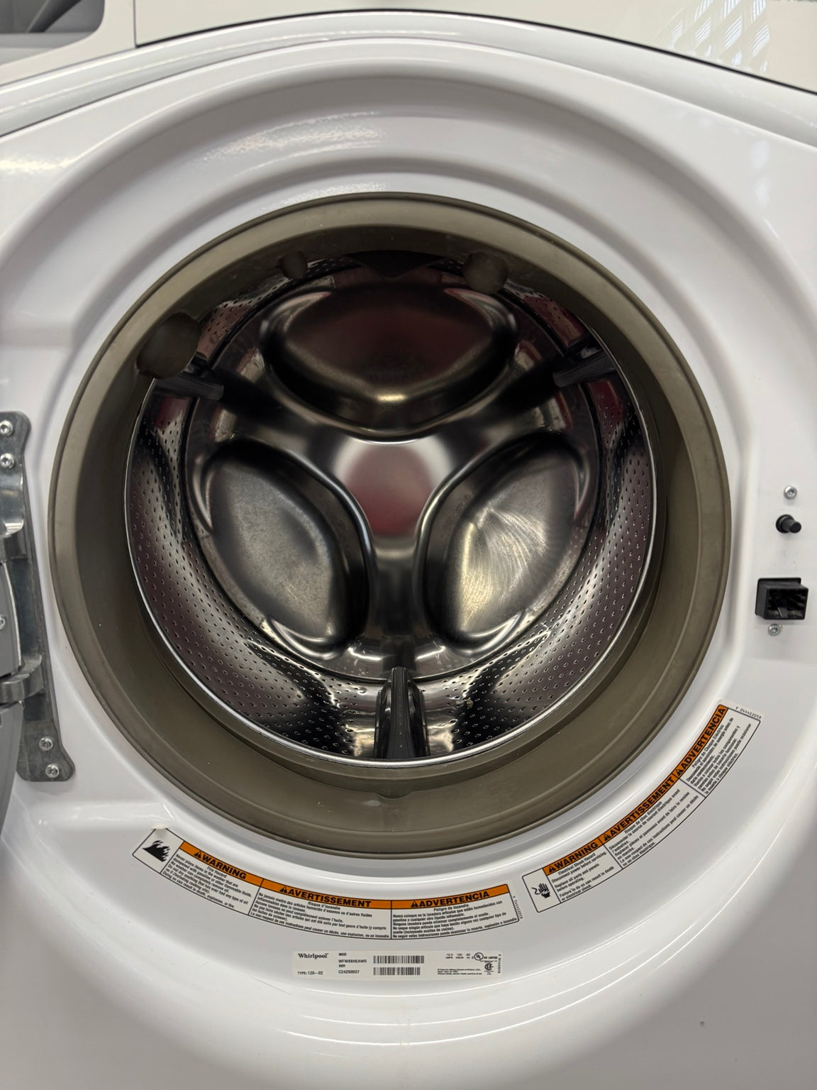 Whirlpool Duet Steam WFW88HEAW0 washer view 5